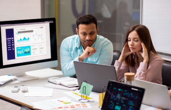 What to Look for When Comparing Software Development Partners